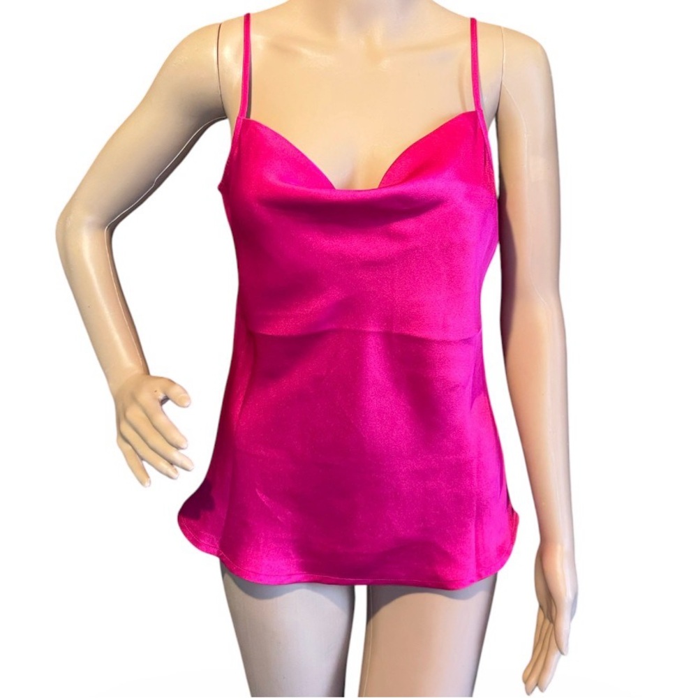 💚💰BOGO FREE Express Cami Top